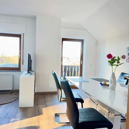 Moehne 아파트 모네시