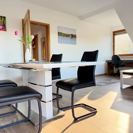 Moehne Apartment Moehnesee